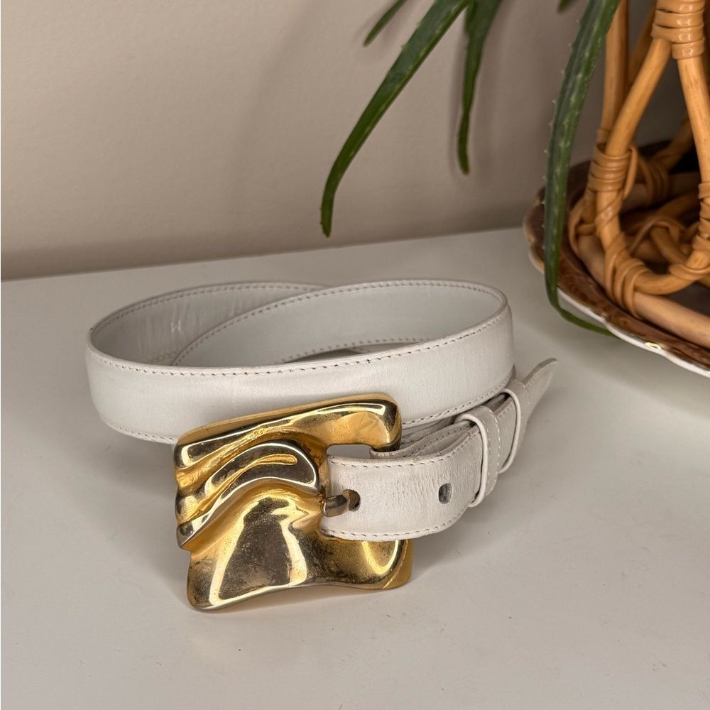 Ilana Goor White Leather Belt Sculptural Gold Buckle Vintage Artisan Designer M